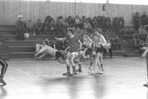 Hallenhandballturnier der Karlsruher Hauptschulen in der Carl-Benz-Halle