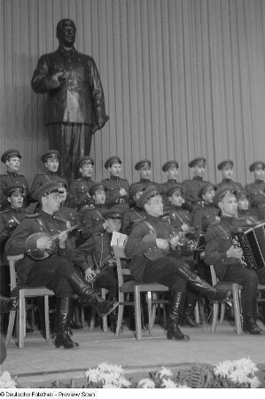 Blick auf das Ensemble der sowjetischen Streitkräfte