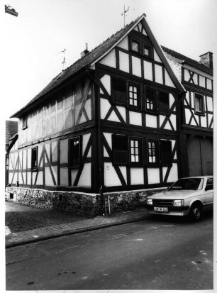 Lahnau, Kreuzerstraße 5