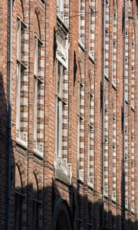 Belgien. West - Vlaanderen. Brugge. Maria Straat. Typische Hausfassade