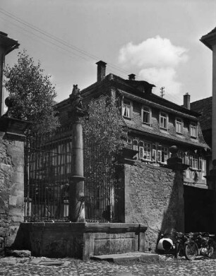 Schlossbrunnen