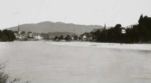 Bad Tölz, Teilansicht über die Isar : Bad Tölz. Stadtansicht über die Isar gesehen
