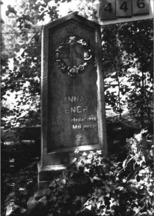 Grabstein 446