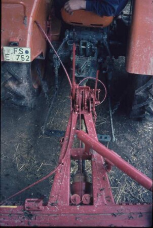 Fotografie: Traktor, Arbeitsplatz, Führerstand, Bedienelement, Ergonomie