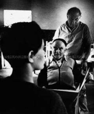 Ludwig Meidner, Hans Sahl und Magda Moses im Scheunenatelier Marxheim