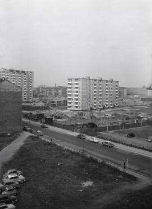 90° Panorama, Bild 1 von 3. Blick auf das Neubauviertel Springprojekt. Berlin-Kreuzberg, Alexandrinenstraße