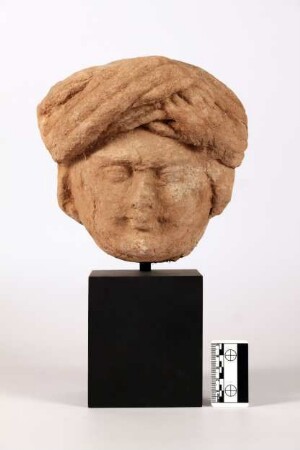 Kopf mit Turban