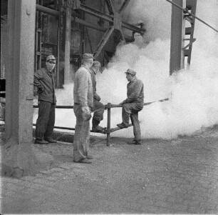 (Grafit) Phosphor-Abfüllstation) : Bitterfeld. VEB Elektrochemisches Kombinat Bitterfeld.