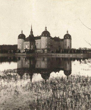 Moritzburg. Schloss Moritzburg (1723-1733; M. D. Pöppelmann)