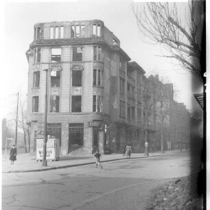 Negativ: Ruine, Varziner Straße 7, 1950