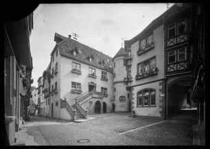 Rathausgasse, Grafschaftsmuseum bzw. ehemaliges Rathaus mit Treppe und Turm