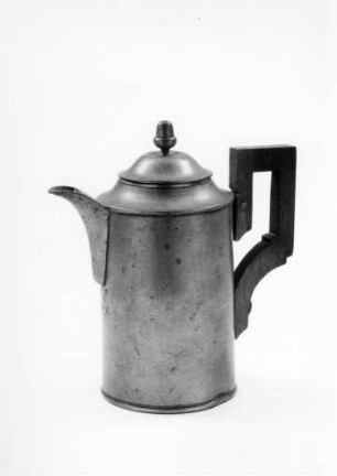 Kaffeekanne mit Deckel