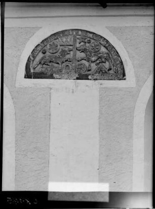 Bietenhausen Sankt Agatha Kirche Steintypanon (12. Jahrhundert)