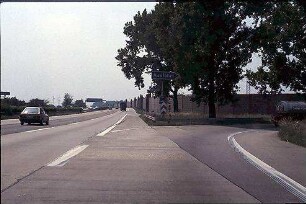 Ausfahrt West von Hauptfahrbahn West (Heidelberg Richtung Karlsruhe)