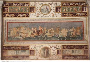 Groteskendekoration mit allegorischen und mythologischen Szenen, Wassergottheiten und Gefolge
