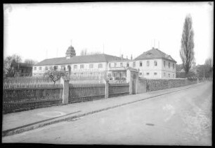 Niederlößnitz. Sektkellerei Bussard