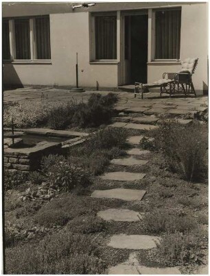 Garten Reinicke, Berlin-Zehlendorf: Blick auf die Terrasse