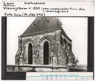 Laon: Kathedrale, Vierungsturm von Südsüdost