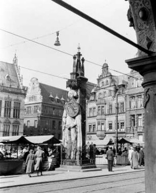 Bremen, Roland : Bremen. Marktplatz mit Roland