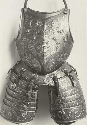 Halber Prunkharnisch von Johann Georg I.