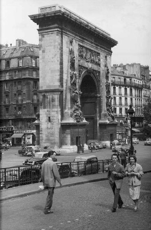 Paris: Tor; Rue St. Denis, seitlich [Porte Saint-Denis]