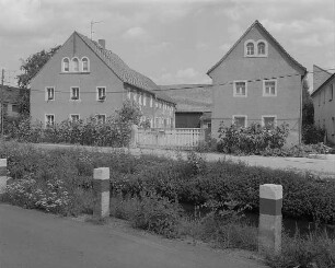 Hermsdorf, Dreiseithof, Begrenzungssteine