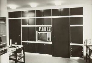 Wohn- und Arbeitszimmer