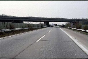 Hauptfahrbahn Nord der A656 (Heidelberg Richtung Mannheim): Brücke Ost