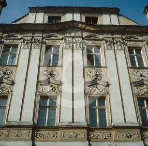 Fassade eines Bürgerhauses am Ring Schweidnitz