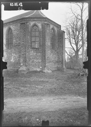 Himmelpfort (Fürstenberg/Havel-Himmelpfort). Ehem. Zisterzienserkloster. Klosterkirche (Baubeginn A. 14. Jh.). Ansicht von Südost