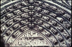 Tympanon am Hauptportal Münster