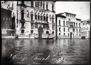 Venedig. Canal Grande. Palazzo Loredan dell'Ambasciatore