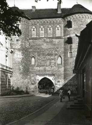 Heilsberg, Hohes Tor : Heilsberg (Lidzbark Warminski/Polen). Hohes Tor. Stadtseite