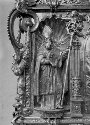 Engelbertschrein — Erzbischof Hildebold von Köln (782-818)