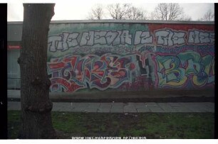 KANN DENN FARBE SÜNDE SEIN | BOCHUM | FüR: NA SARA CLEMI NI JEF EAST KIEL | KCNATION | THE MEDIA IZ THE MESSAGE