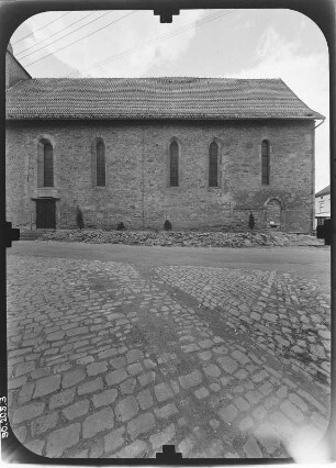 Großburschla (Treffurt-Großburschla). Pfarrkirche (Baubeginn um 1130). Teilansicht von Süden