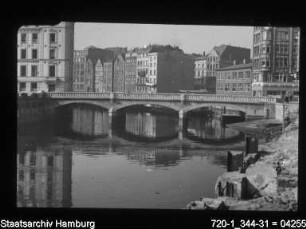 Holzbrücke