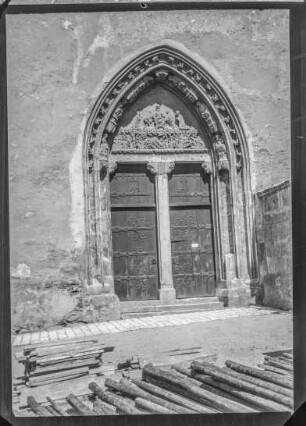 Kirche, Portal - Tympanon