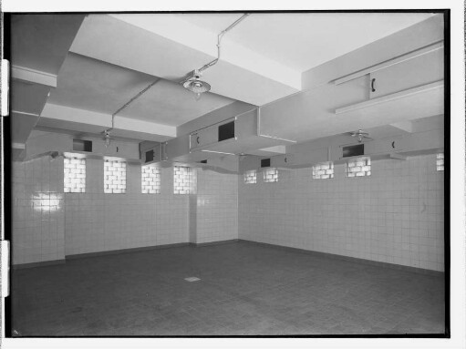 Krematorium Ohlsdorf (Hamburg-Ohlsdorf): Inneres eines Hallenraumes : SchumacherWV Nr. 280
