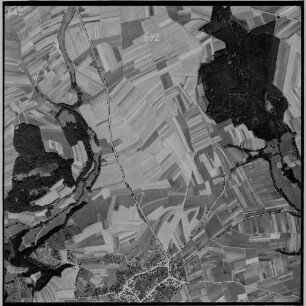 Bildflug 005A, Streifen XVI, Bildnummer 642-691