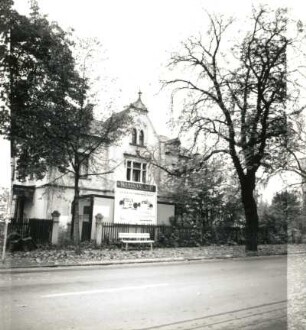Reichenbach (Vogtland), Bahnhofstraße 89. Villa (um 1890). Straßenansicht