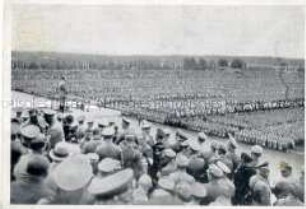 Adolf Hitler spricht auf dem Reichsparteitag 1935