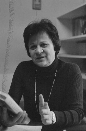 Porträtserie der Leiterin der DDR-Kinderliteratur Dr. A. Koiealek