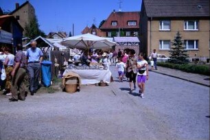 Bürgeler Töpfermarkt: Besucher, Stände
