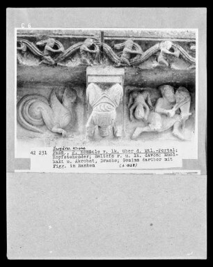 Konsolgesims mit Fabeltieren und Monstern: Musikant