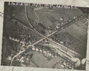 Kreuzung der Bahnstrecke Dachau - München mit der Straße Dachau - Oberschleißheim (1000 m)