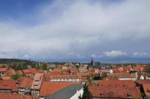 Quedlinburg - Stadtübersicht : Stadtübersicht vom Schlossberg, aufgenommen in Quedlinburg am 14. April 2014. Foto Uwe Gerig