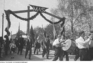 Radibor, Luttowitz. Maschinenausleihstation (MAS) Luttowitz, März 1950