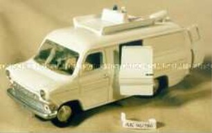 Spielzeugauto: Ford Transit (Krankenwagen)
