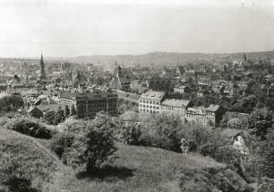 Pforzheim, Stadtansicht : Pforzheim. Blick zum Stadtzentrum von Südsüdosten